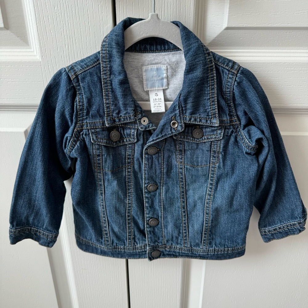Old Navy Jean Jacket for baby/toddler - size 18-24 months